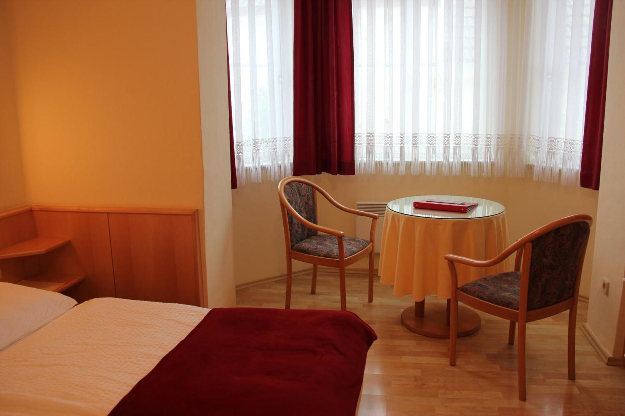 Haus Renee Bed & Breakfast Podersdorf am See Cameră foto