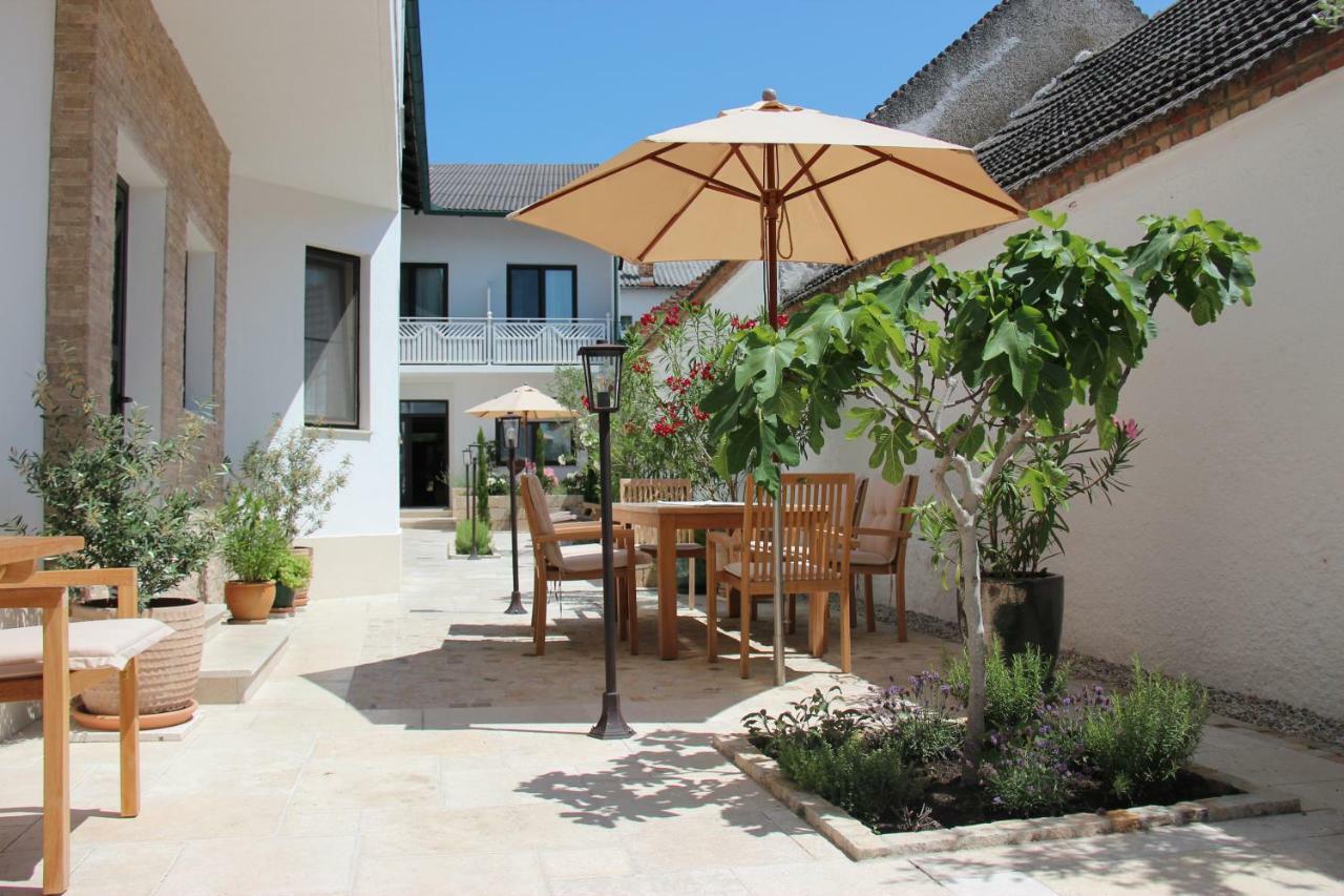 Haus Renee Bed & Breakfast Podersdorf am See Exterior foto