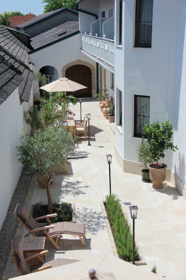 Haus Renee Bed & Breakfast Podersdorf am See Exterior foto